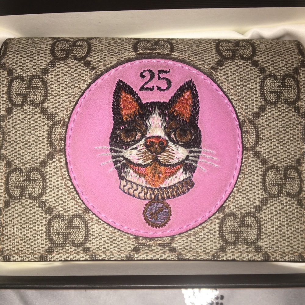Gucci GG Supreme Care Case with Bosco Patch